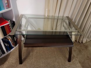 Glass computer table